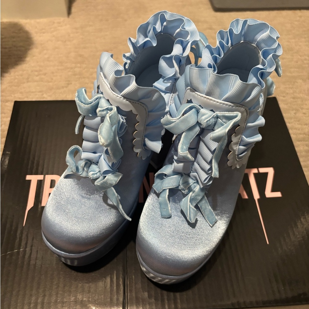 Dolls kill bisou baby platform heels